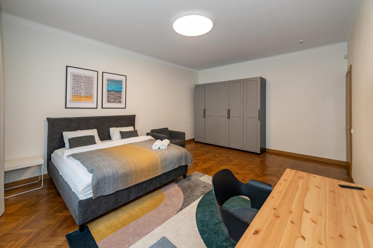 Downtown 4Bd Master Apartment By Hostlovers Kaunas Exterior photo